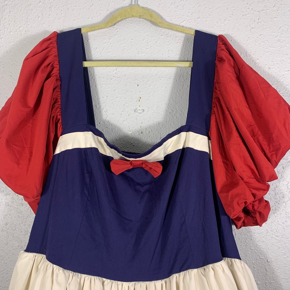 Disney Her Universe Snow White Retro Puff Sleeve Dress NWT Navy Red Cream Sz 5X - Picture 3 of 16